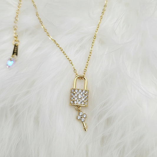 Collar Llave del amor Oro